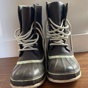 Sorel Dark Brown and Cream Winter Boots